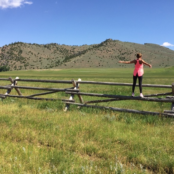 Meet your Posher, Katie - Picture 1 of 1